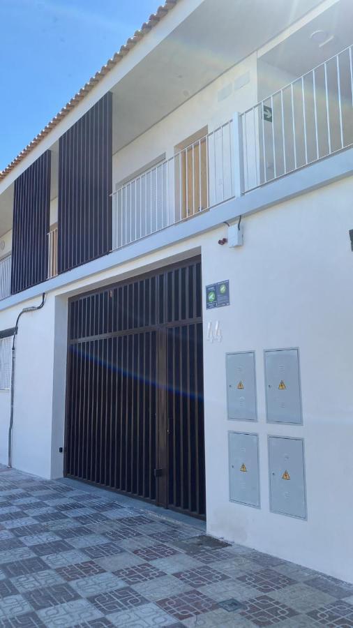 Apartamento Turistico Damajuana Parking Free Espartinas Esterno foto