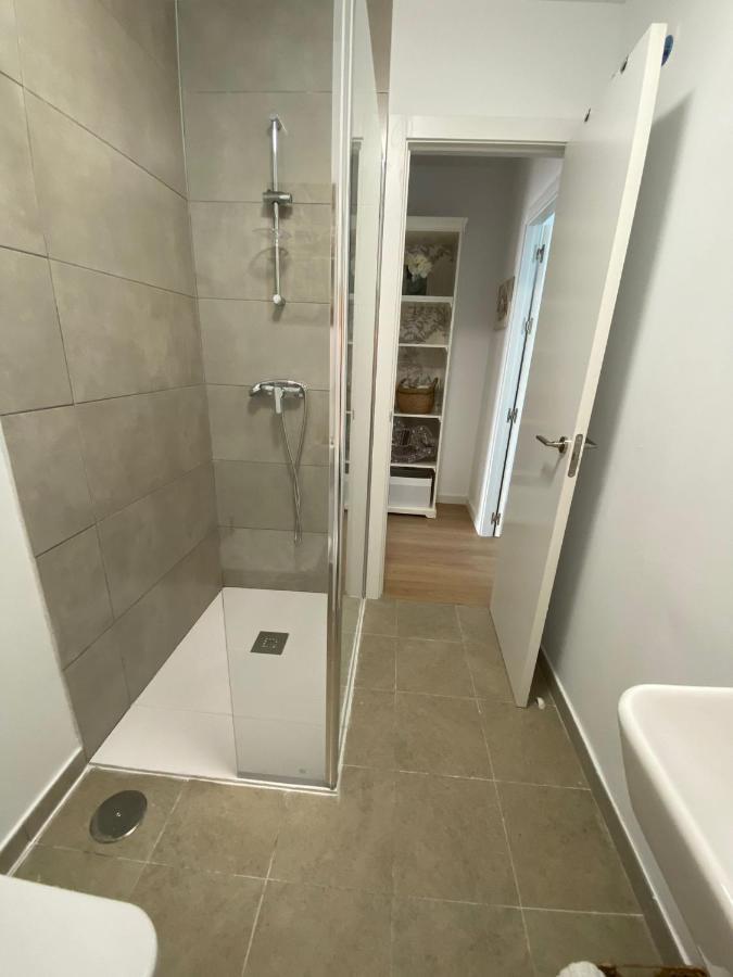 Apartamento Turistico Damajuana Parking Free Espartinas Esterno foto