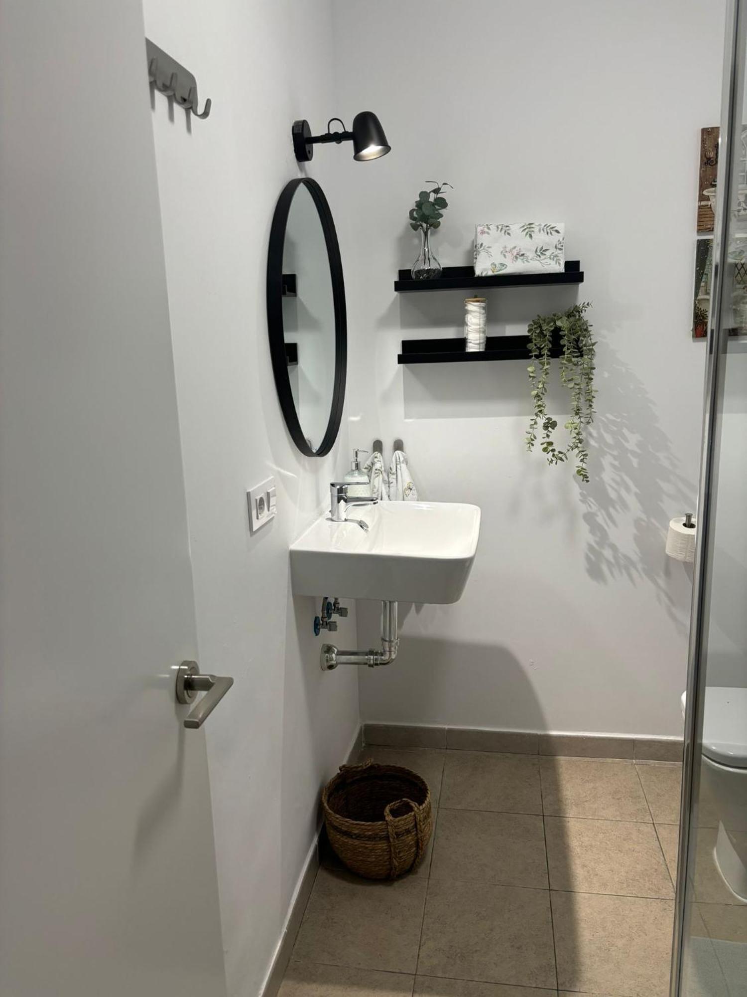 Apartamento Turistico Damajuana Parking Free Espartinas Esterno foto