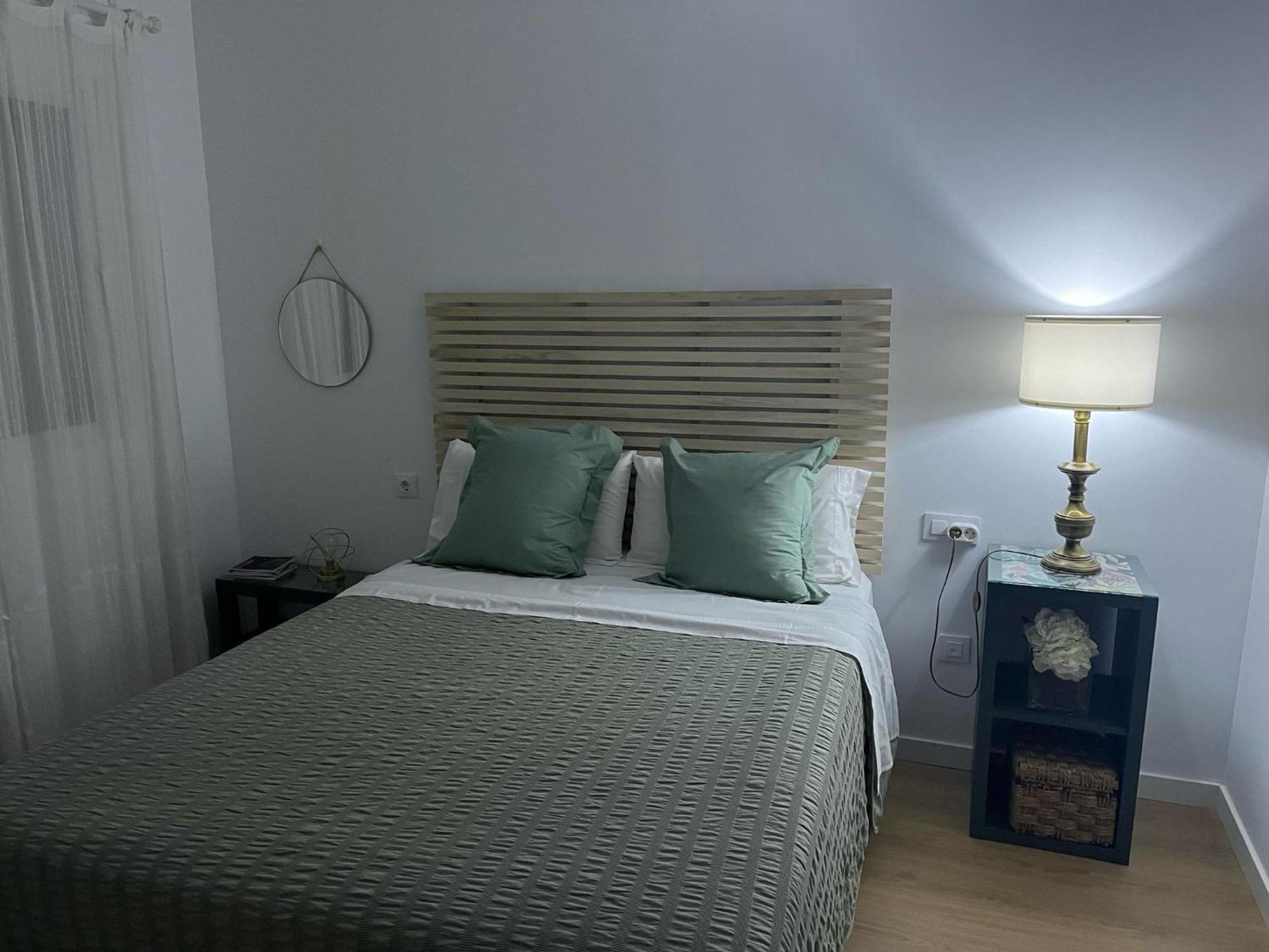 Apartamento Turistico Damajuana Parking Free Espartinas Esterno foto